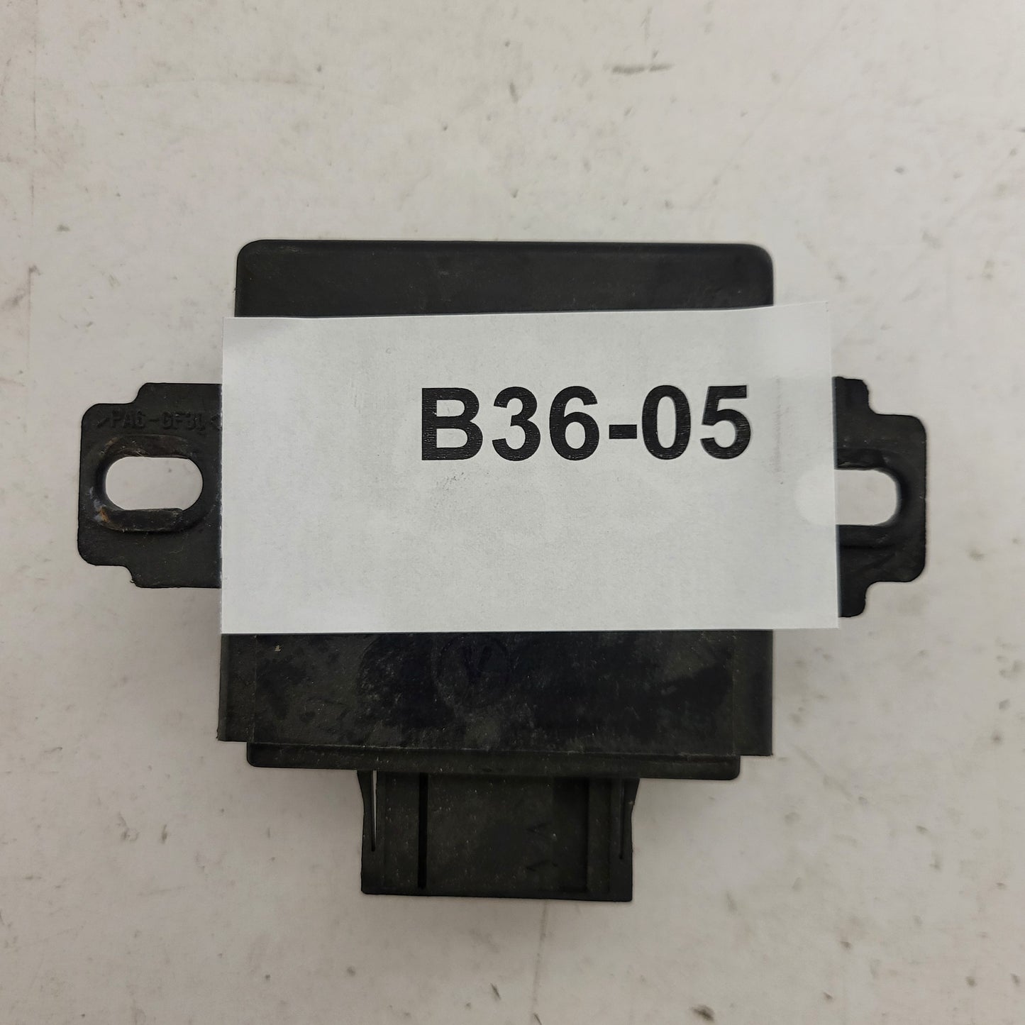 LAND ROVER / ROVER 75 ECU MODULE / SCB100190 / 5GA00631015 / HELLA - B36-05 - 3