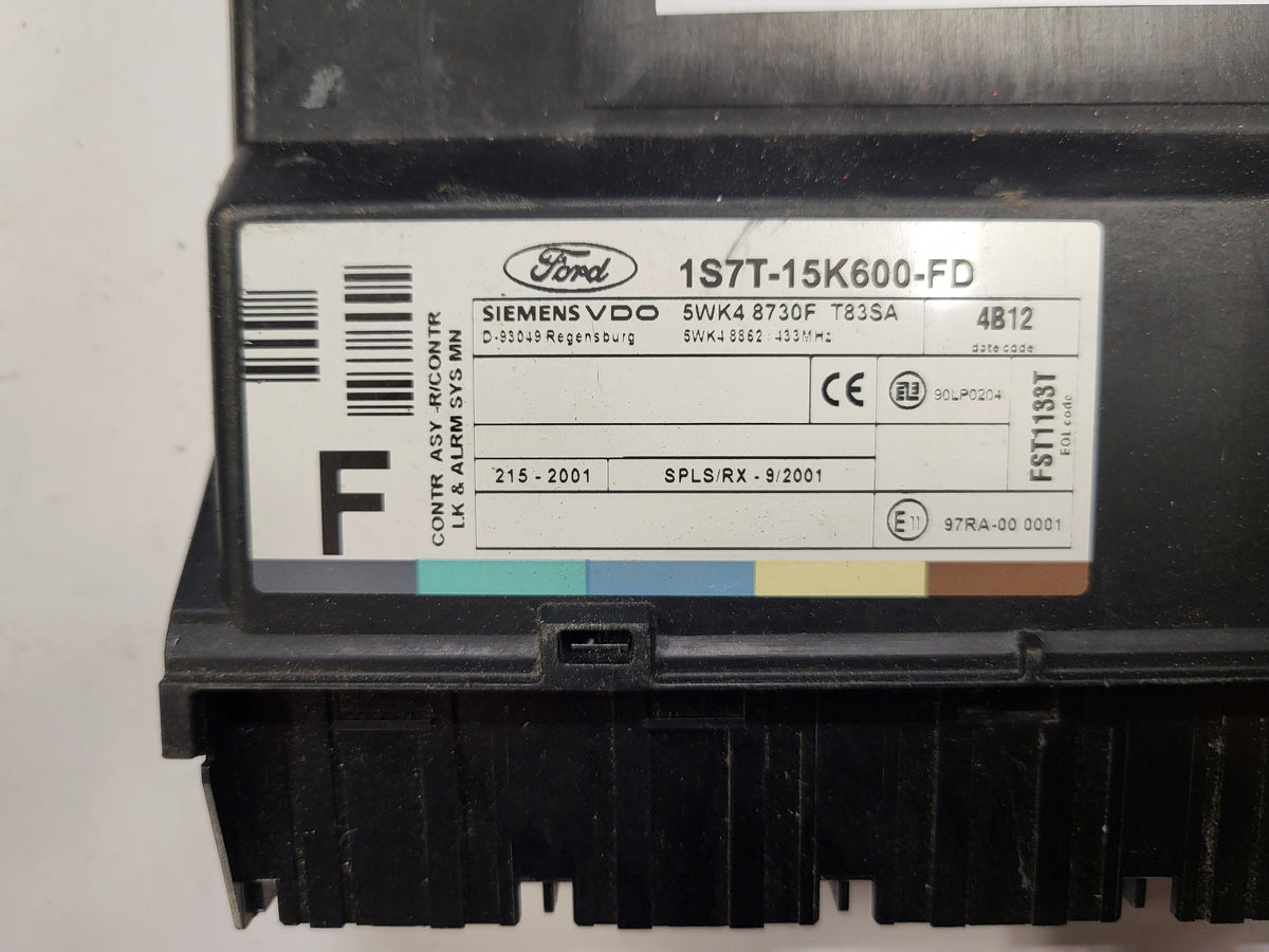 FORD FOCUS ECU / 1S7T-15K600-FD / 1S7T15K600FD / 5WK48730F / FST1133T / SIEMENS - B36-18 - 3