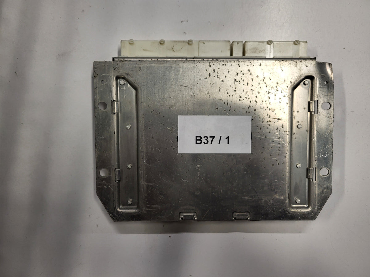 MERCDES BENZ ECU / 1685451332 / 0265109619 / BOSCH / ESP HBA - B37-01 - 3