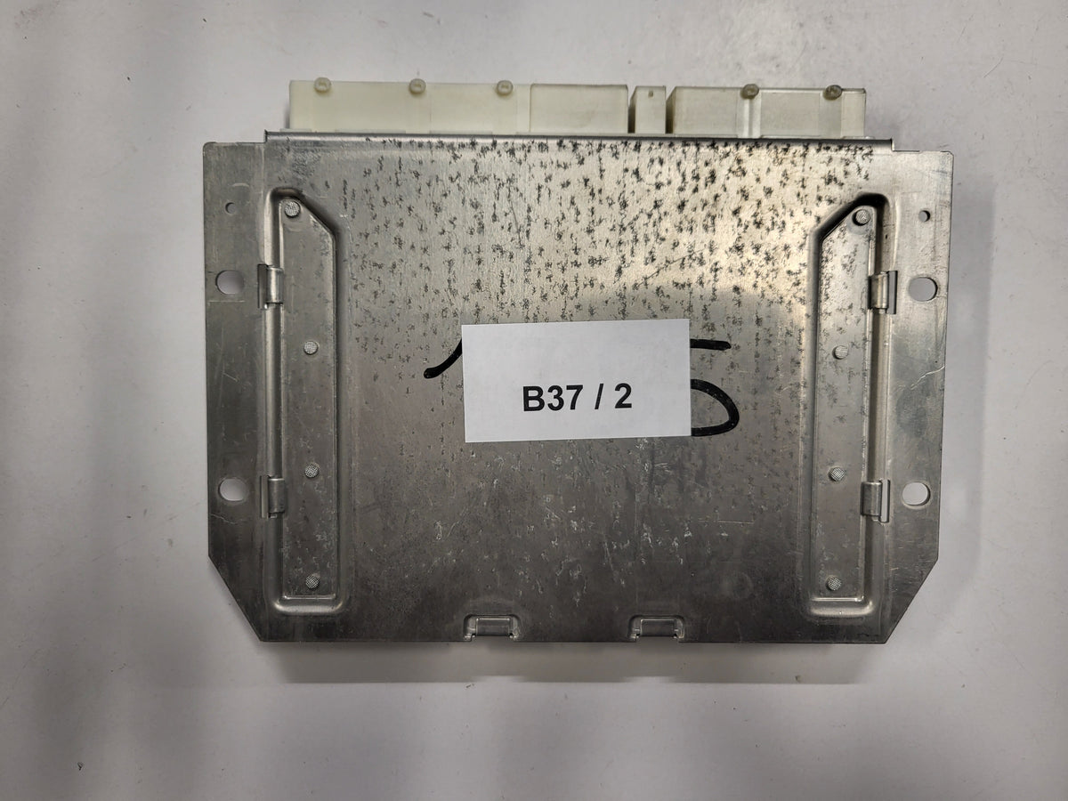 MERCDES BENZ ECU / 1685451332 / 0265109619 / BOSCH / ESP HBA - B37-02 - 3