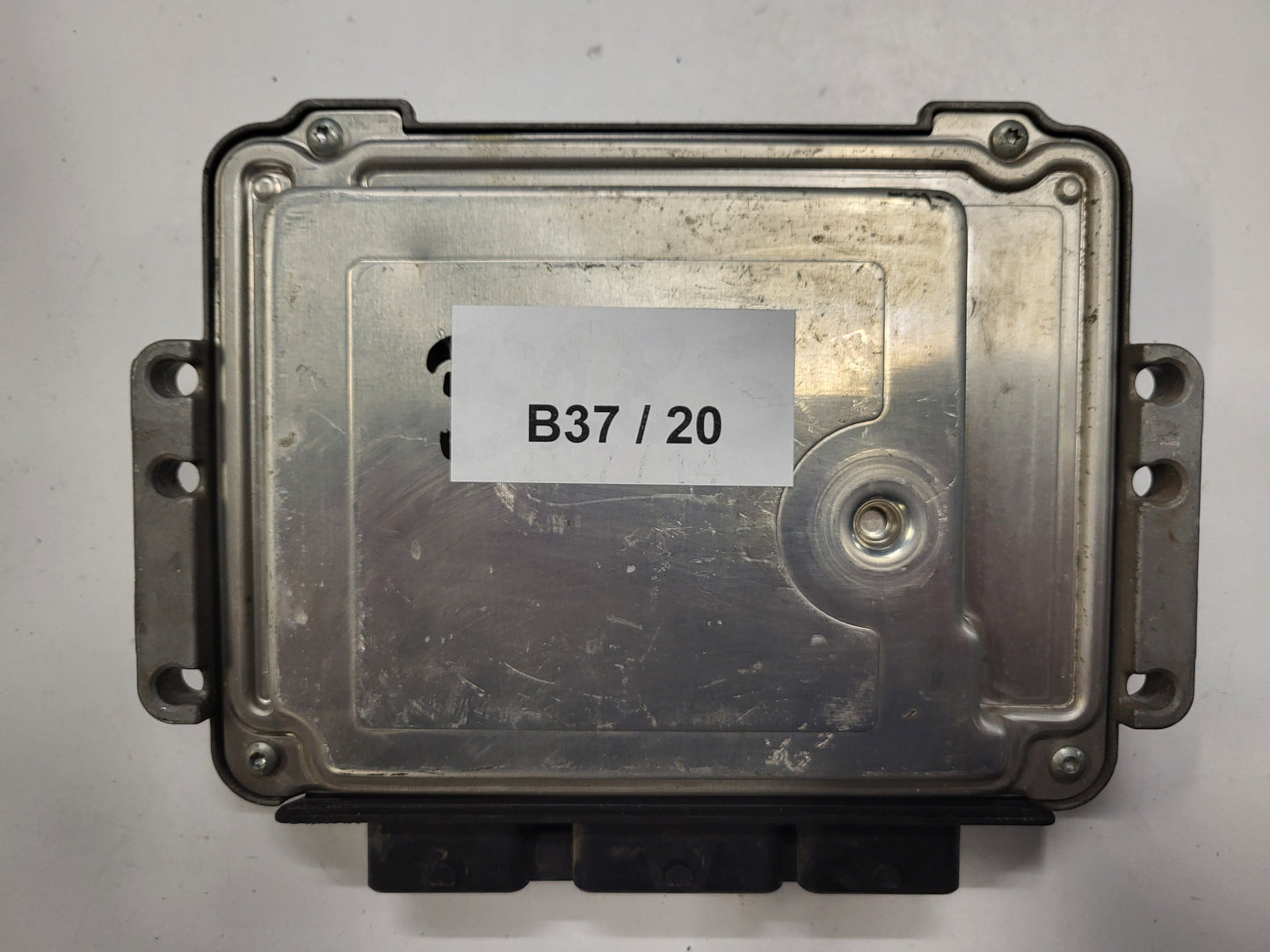 RENAULT MEGANE SCENIC ECU / 0281011776 / 8200310863 / 8200386508 / BOSCH
