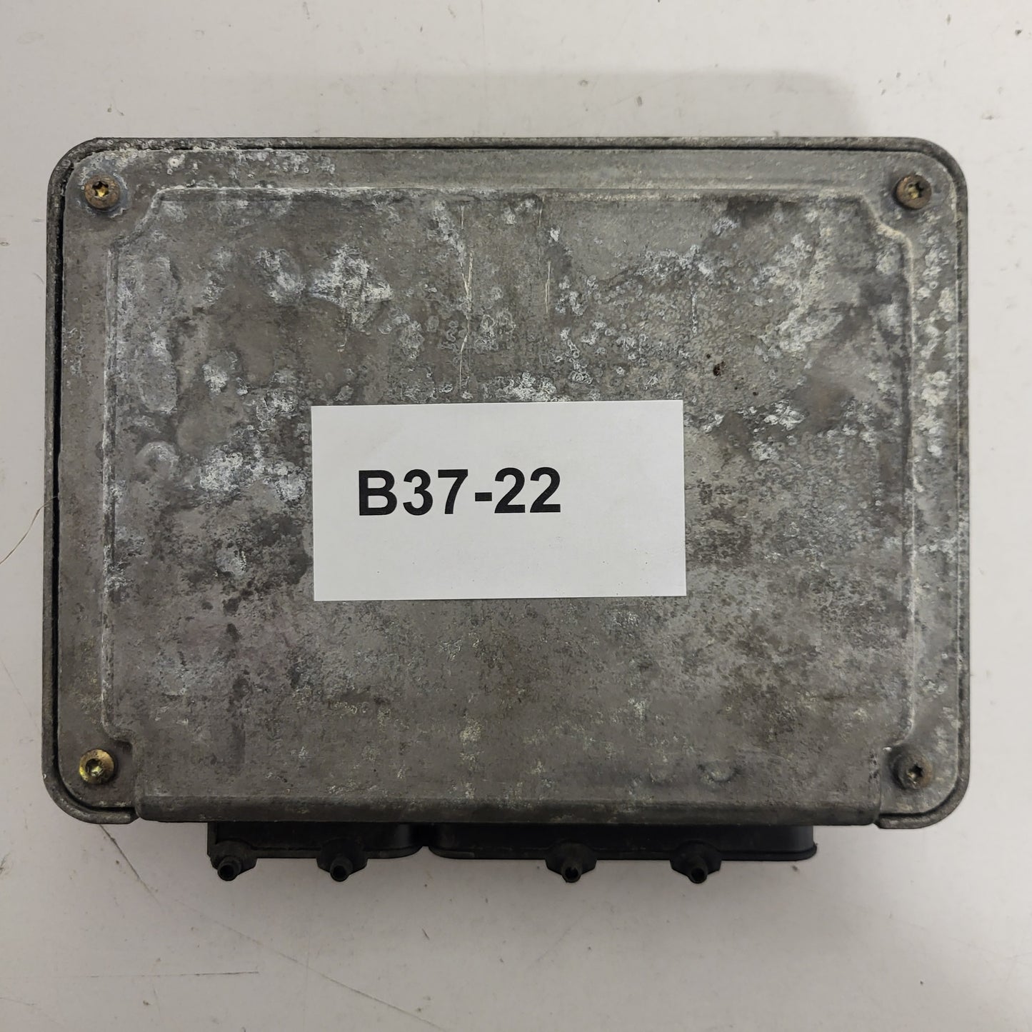 VW GOLF 4 1.9 ECU / 038906018BM / 0281001846 / BOSCH