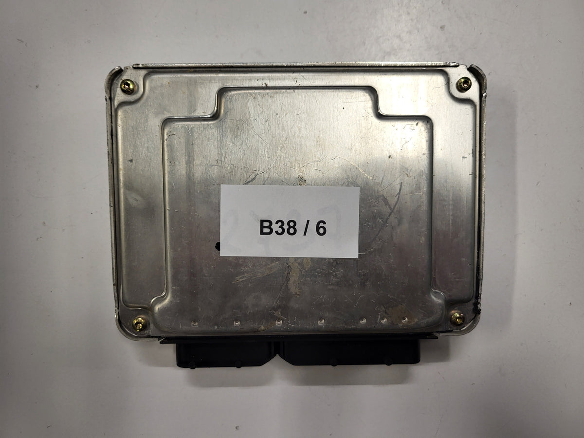VW SKODA VAG ECU / 038906019CD / 0281010218 / 038906019 / BOSCH - B38-06 - 3