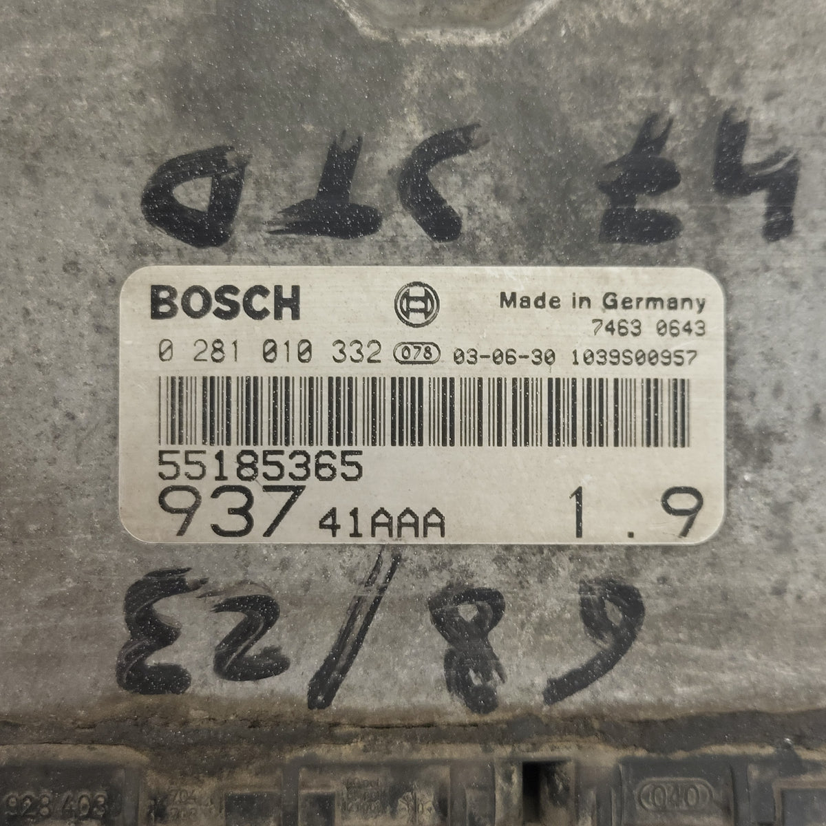 ALFA 147 ECU / 0281010332 / 55185365 / BOSCH - B39-07 - 3