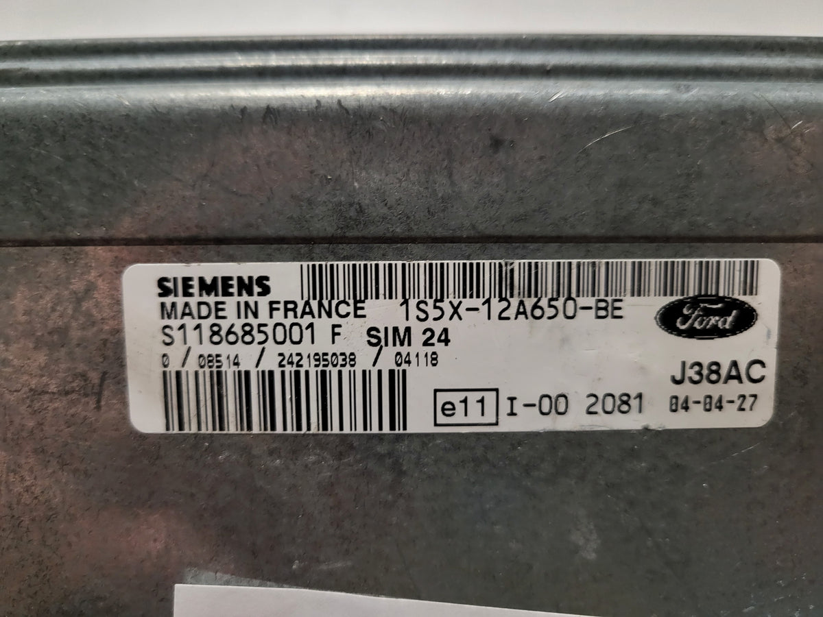 FORD FIESTA ECU / S118685001F / 1S5X-12A650-BE / S118685001 / SIM24 / SIEMENS - B39-08 - 3