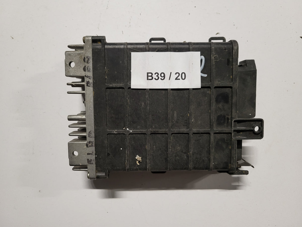 Fiat ECU / 0280000762 / 7766593 / BOSCH - B39-20 - 3