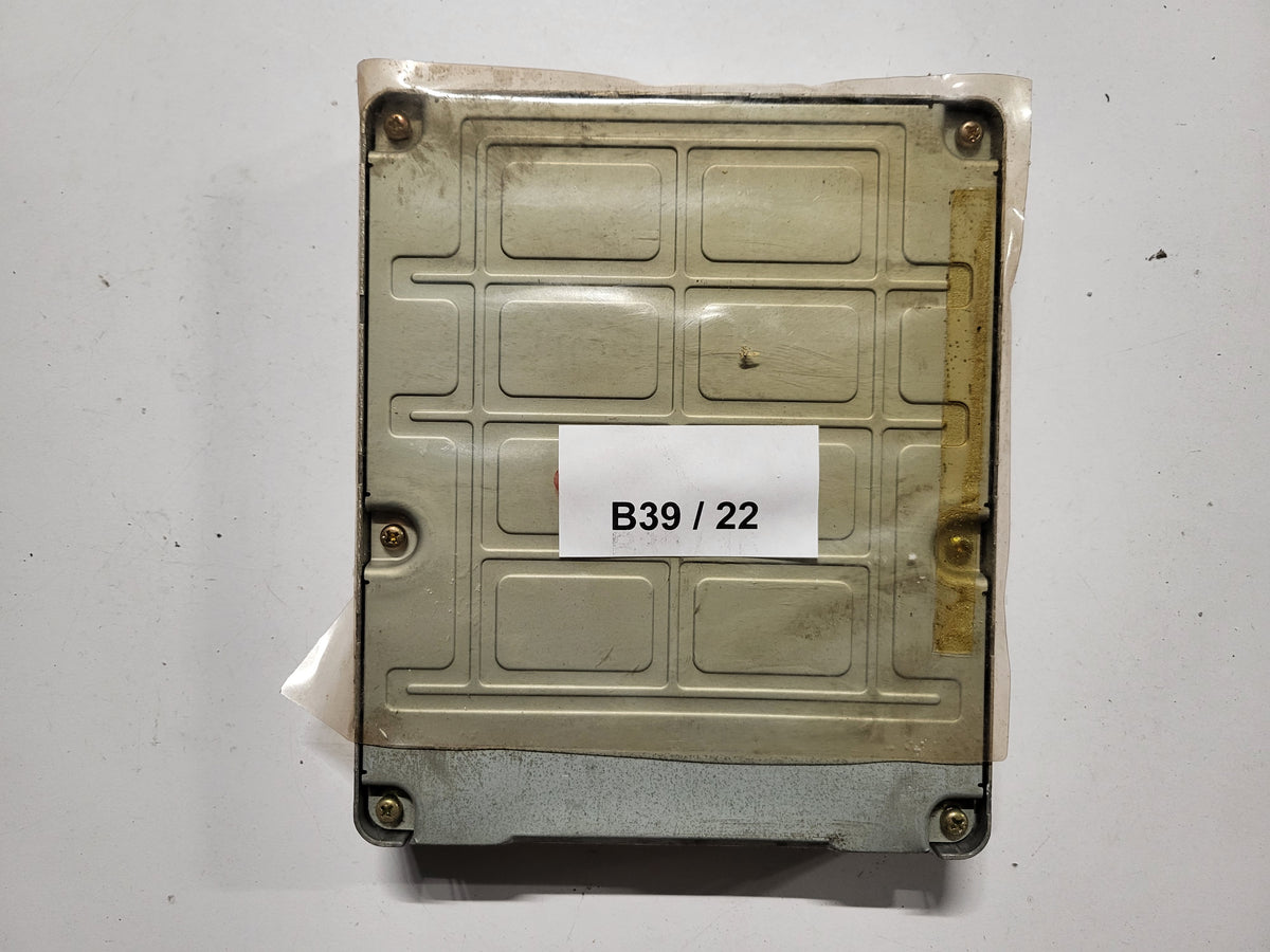 TOYOTA YARIS ECU / 89661-52060 / 211000-7210 / 1SZ-FE - B39-22 - 3