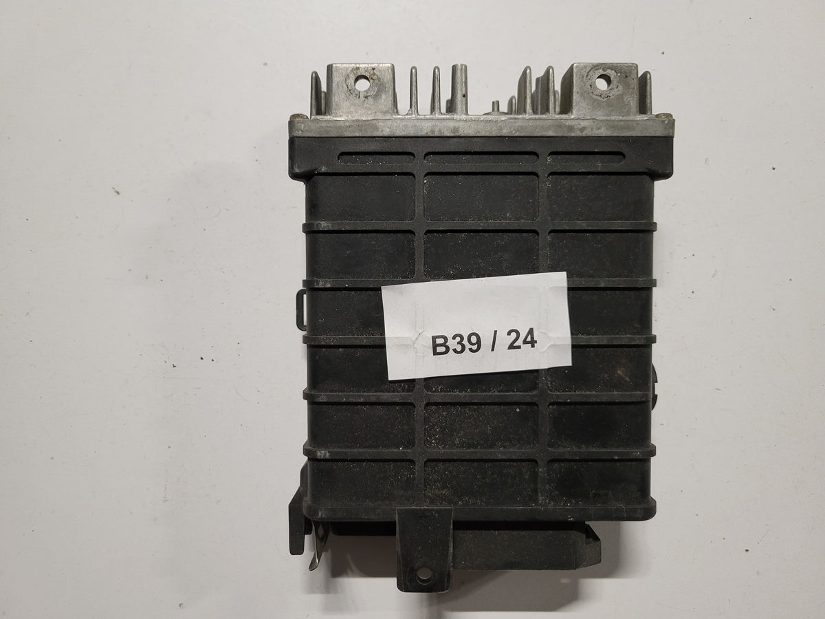 Peugeot Citroen 106 ZX ECU / 0280000752 / BOSCH - B39-24 - 3