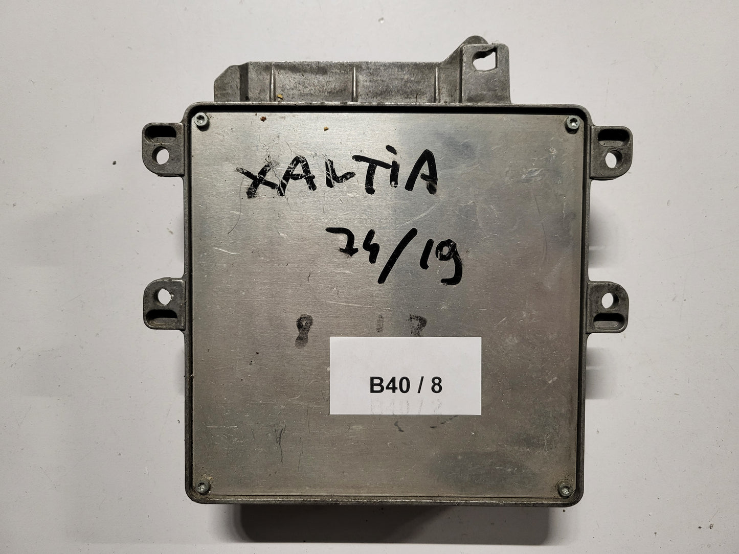 Peugeot Citroen Nissan ECU / 9629372880 / 21626035-7 / SAGEM