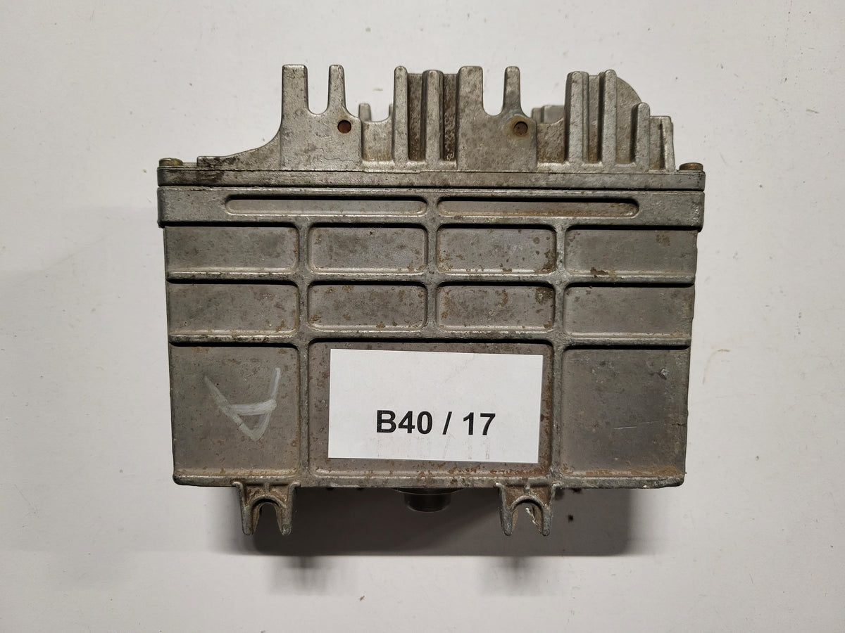 SEAT IBIZA VW ECU / 0261203750/751 / 6K0906026B / BOSCH - B40-17 - 3