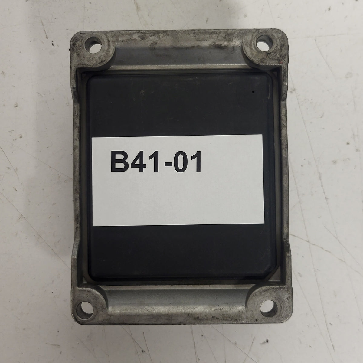 LANCIA Y YPSILON ECU / 0261207088 / 00551919810 / BOSCH - B41-01 - 3
