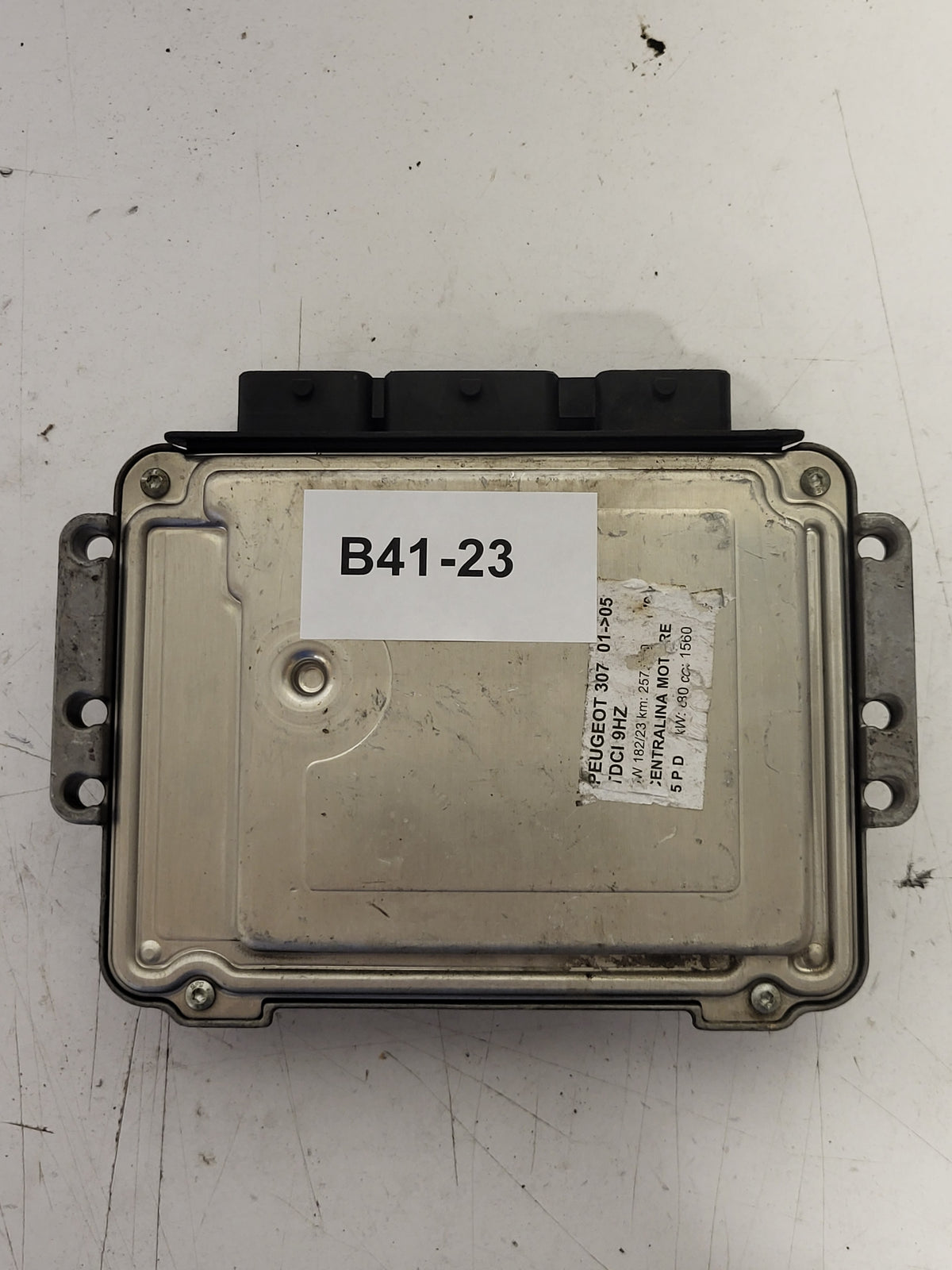 PEUGEOT CITROEN ECU / 0281011234 / 9655698280 / EDC16C3 / 9653239880 / BOSCH - B41-23 - 3