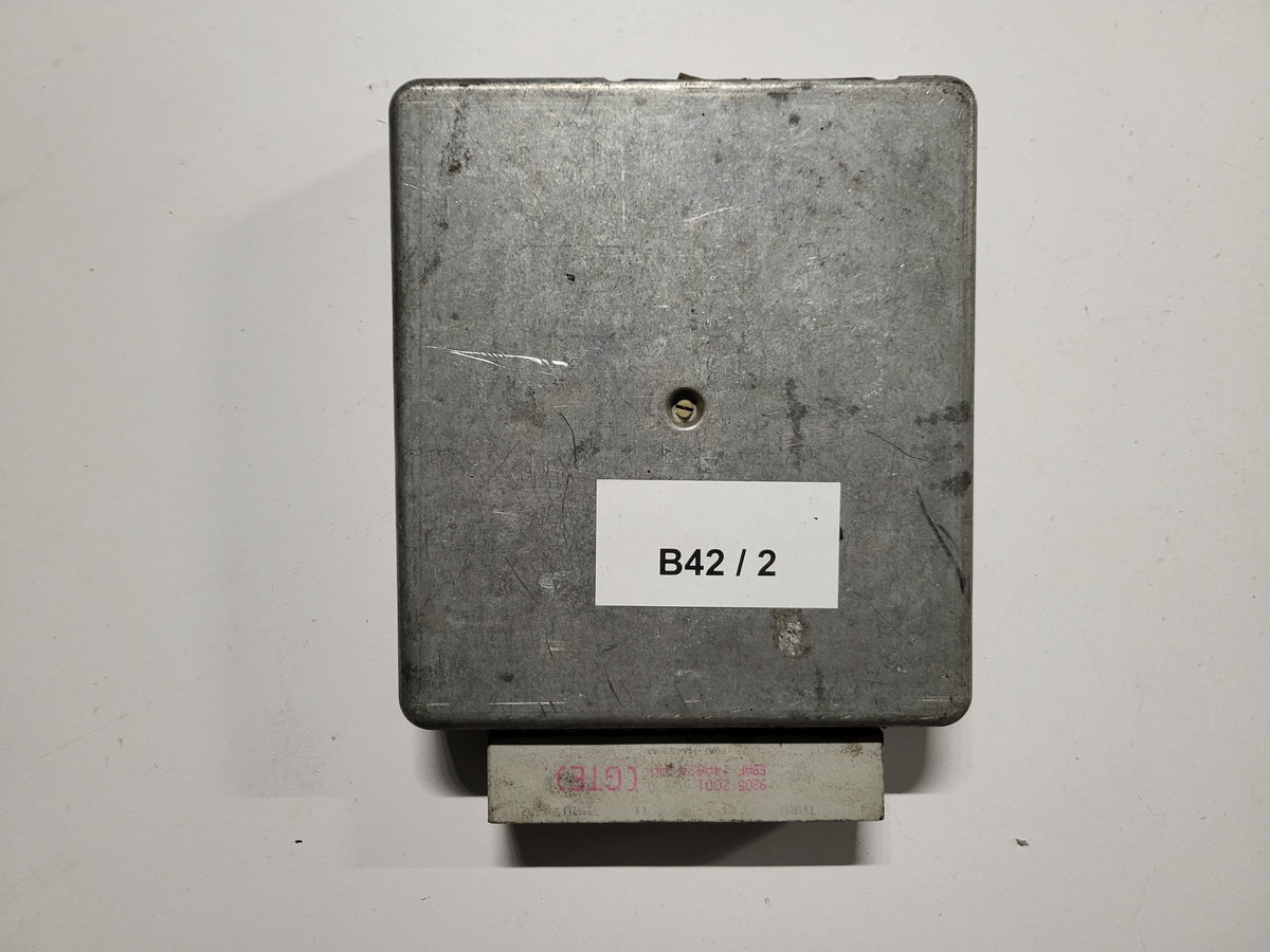 Ford Escort ECU / 92FB-12A650-CD / 2FCD / SMO-270 / EEC-IV - B42-02 - 3