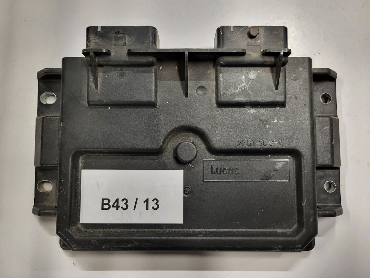 Peugeot Citroen ECU / 9648225280 / 9641390180 / R04080034A / DCN2 / DWLC12 - B43-13 - 3