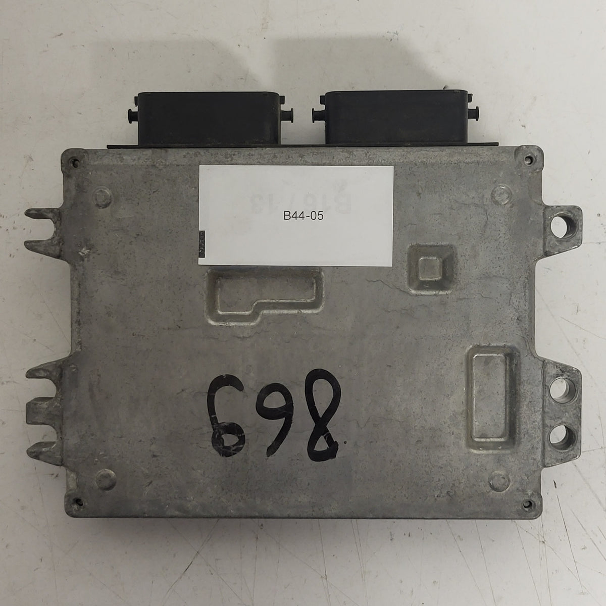 SUZUKI SWIFT 4X4 ECU / 112300-3032 / 33920-63JH / DENSO - B44-05 - 3