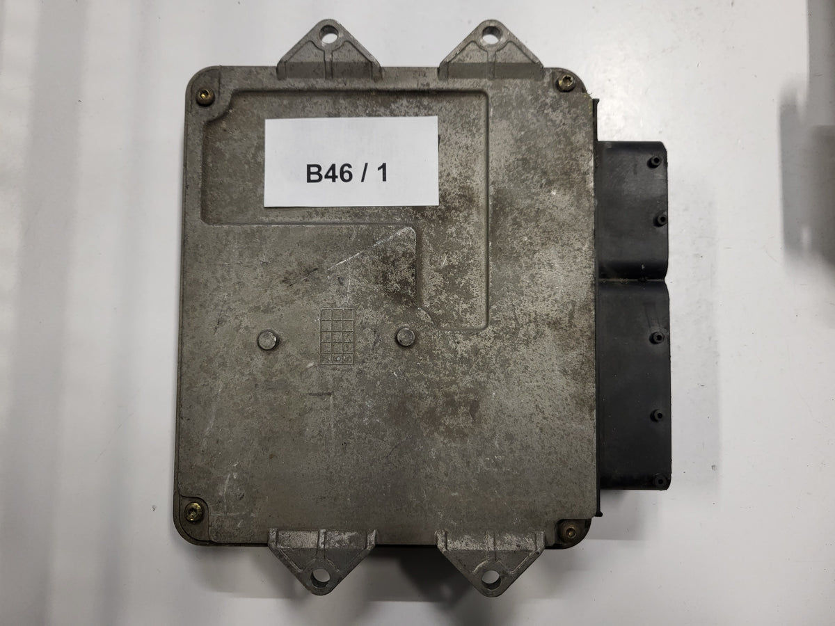 FIAT PUNTO ECU / MJD 6JF.P3 / 55195817 / HW1BM / 71600.053.00 / MAGNETI MARELLI - B46-01 - 3