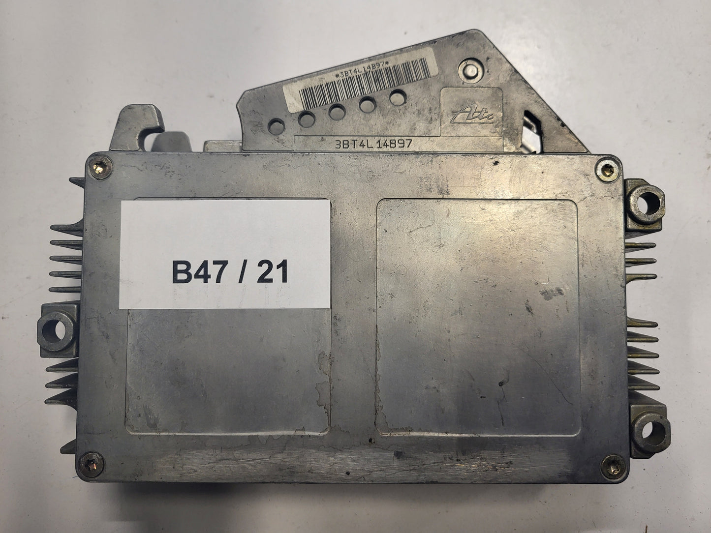 FORD ESCORT ABS ECU / 91AB2C013AB / 10.0940-0704.4 / 3X2395