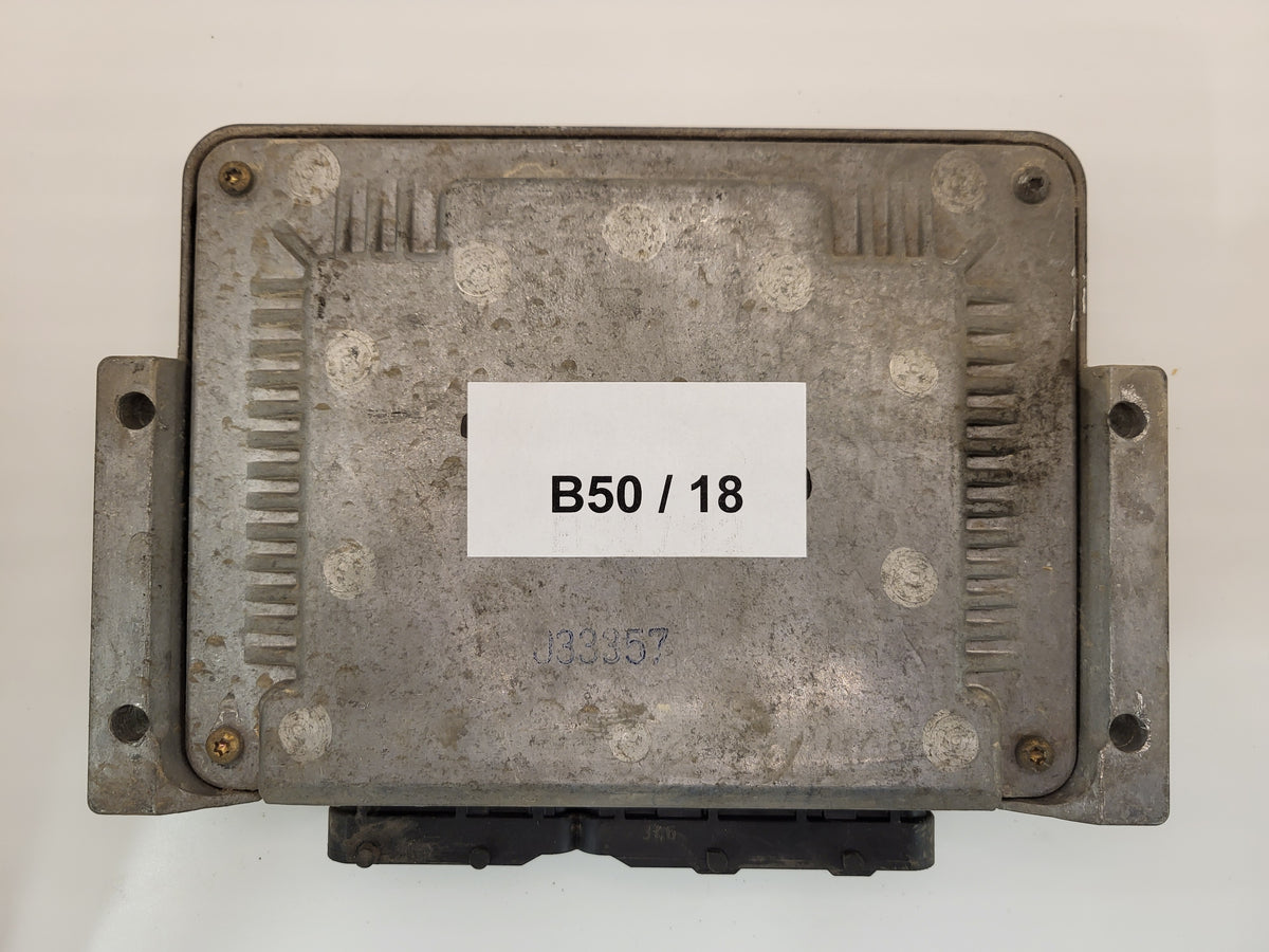 LANCIA THESIS 2.4 ECU / 0281010333 / 73501142 / BOSCH - B50-18 - 3