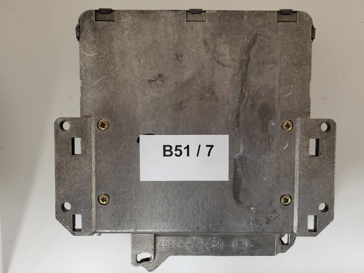 BMW E34 ECU / 0281001163 / 2244675 / 2244734 / BOSCH - B51-07 - 3