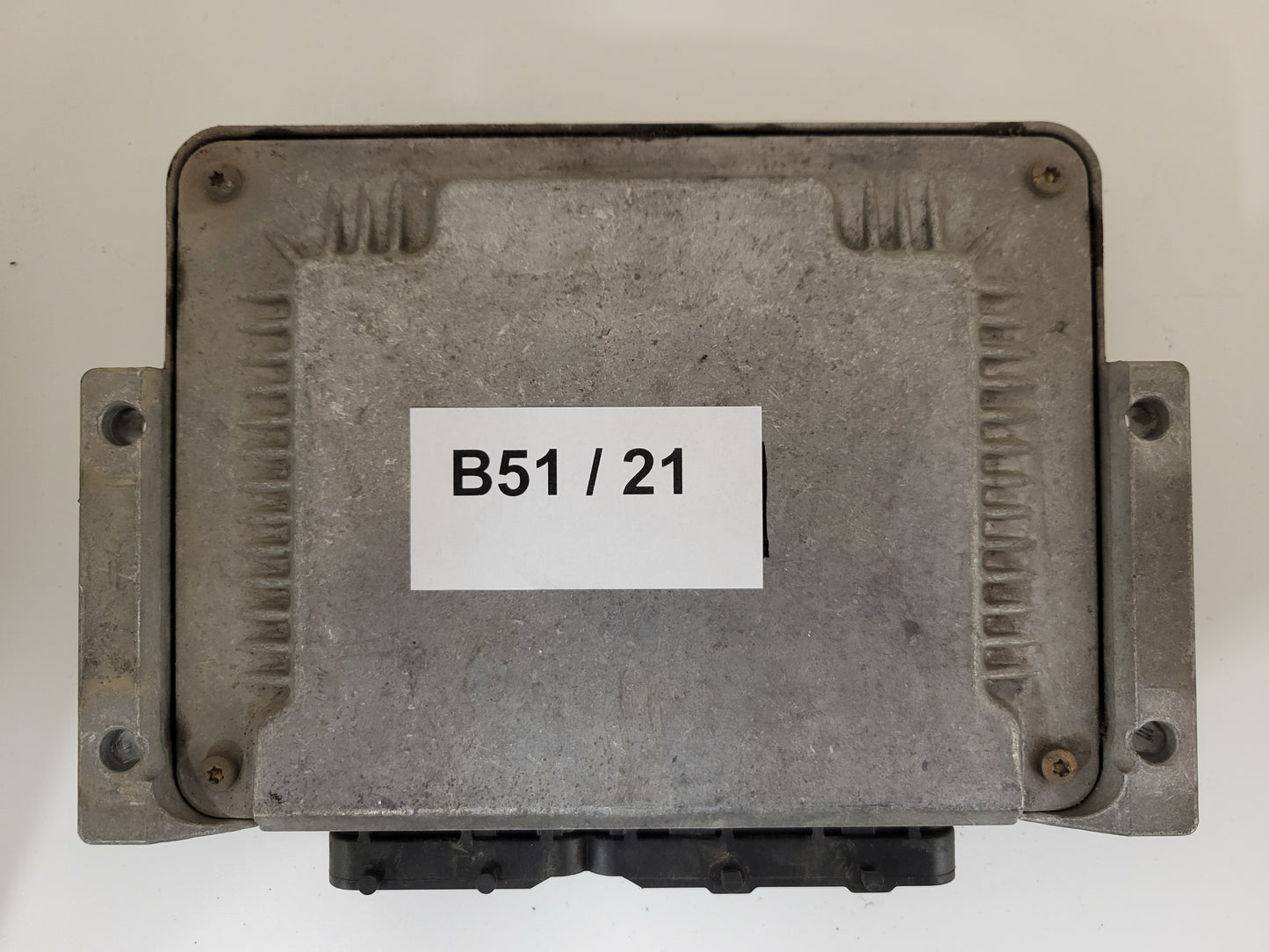 Fiat STILO ECU / 0281011396 / 55187569 / 1039S02173 / BOSCH
