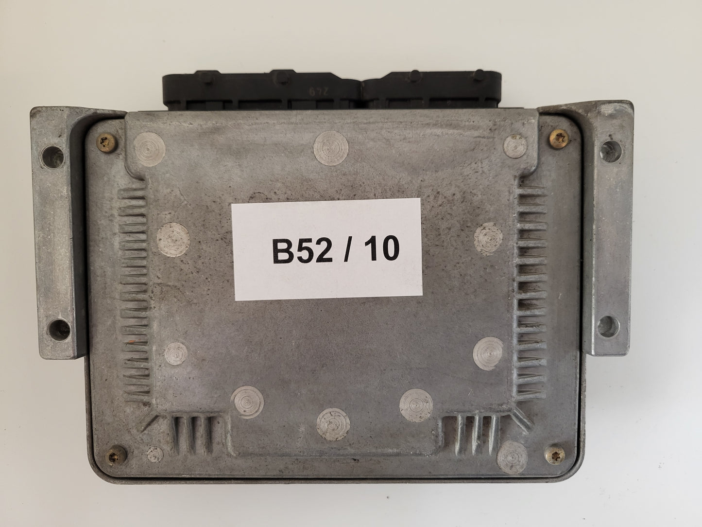 FIAT PUNTO 2 188 1.9 JTD ECU / 0281010846 / 46815965 / BOSCH