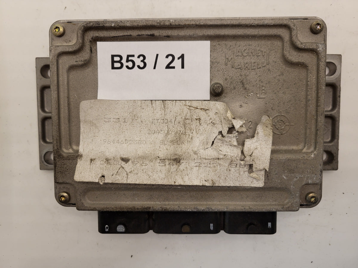 Peugeot Citroen ECU / IAW 6LP2.03 / SW 9654722680 / HW 9647498180 - B53-21 - 3
