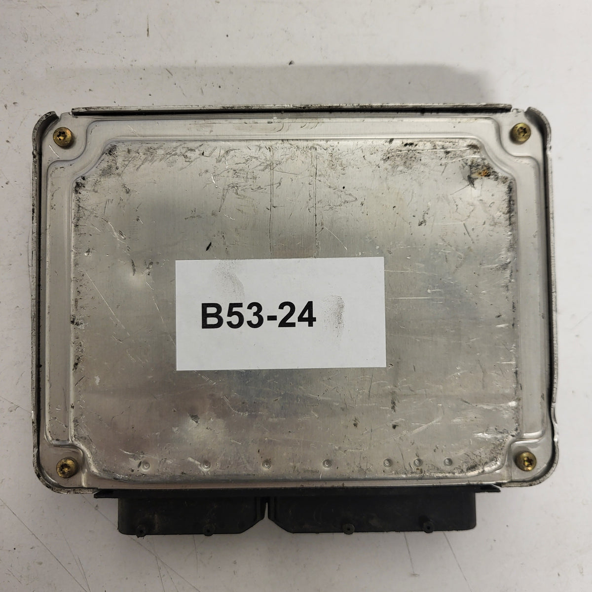 AUDI TT 1.8T ECU / 8L0906018J / 0261206440 / ME7.5 / BOSCH - B53-24 - 3