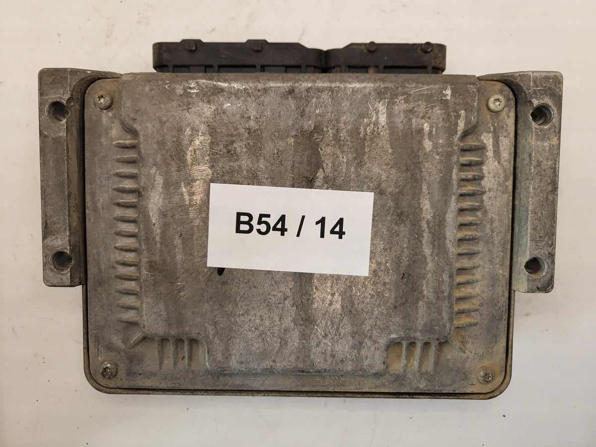 Fiat STILO ECU / 0281011553 / 55198058 / 19247EAA / BOSCH - B54-14 - 3