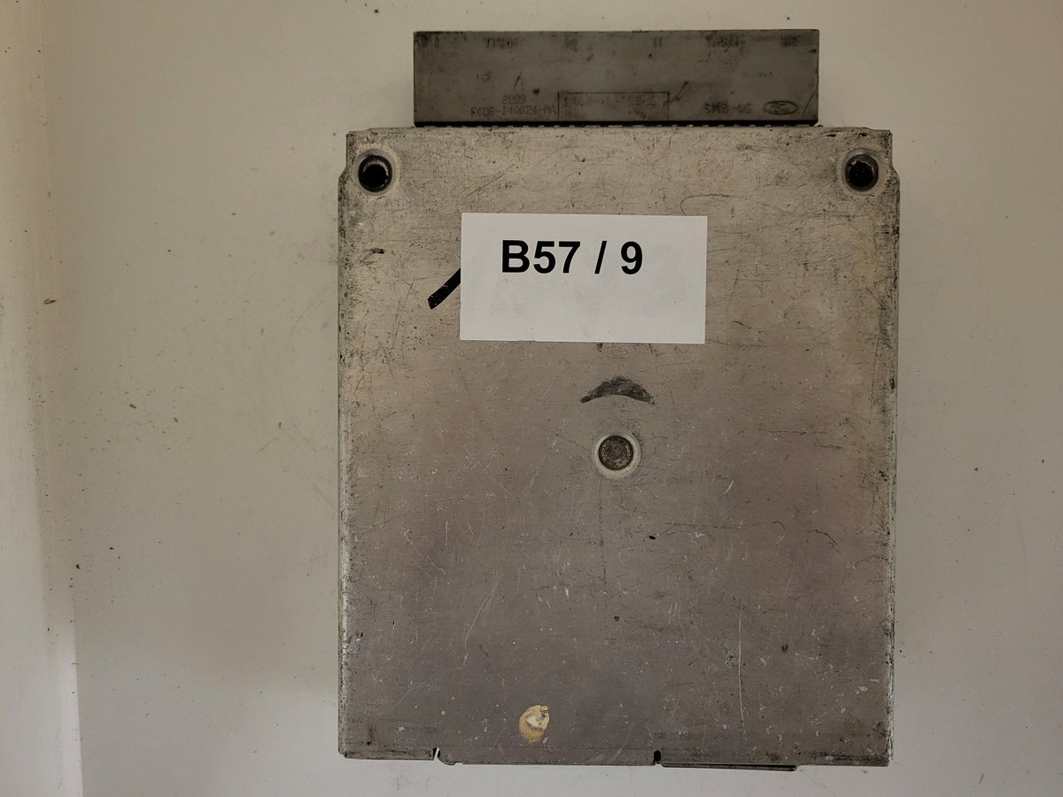 FORD SIERRA SCORPIO ECU / 88BB-12A650-AB / 8BAB / EFI-SD130 / EEC-IV - B57-09 - 3