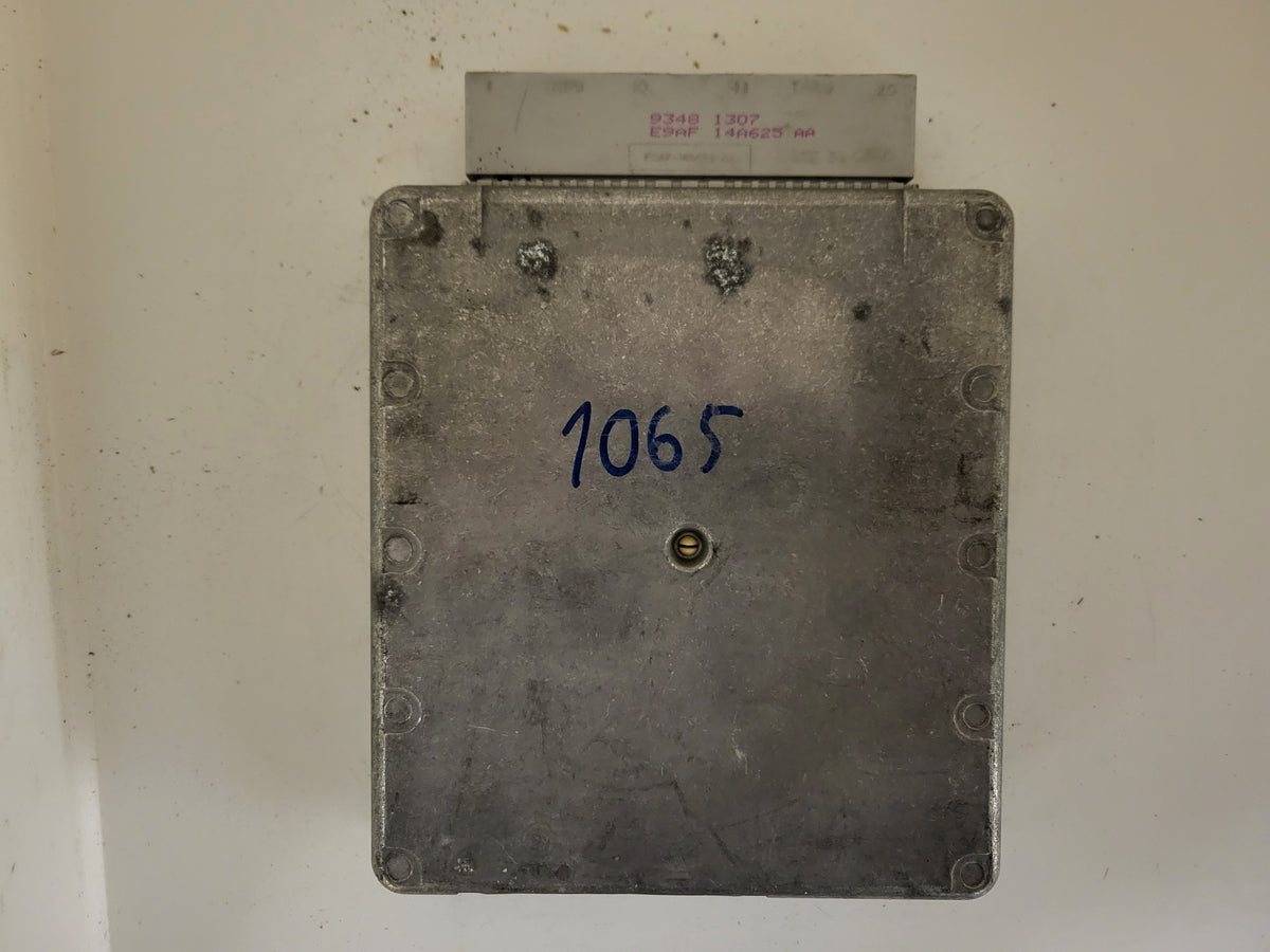 Ford Fiesta ECU / 94FB-12A650-EA / CLUB / CSD-201 / EEC-IV - B57-13 - 3