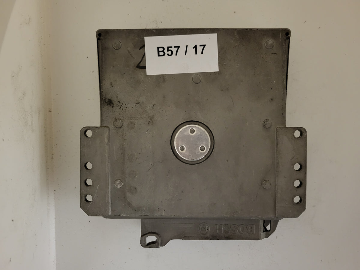 Citroen Peugeot ECU / 0261200673 / 9619719480 / BOSCH - B57-17 - 3