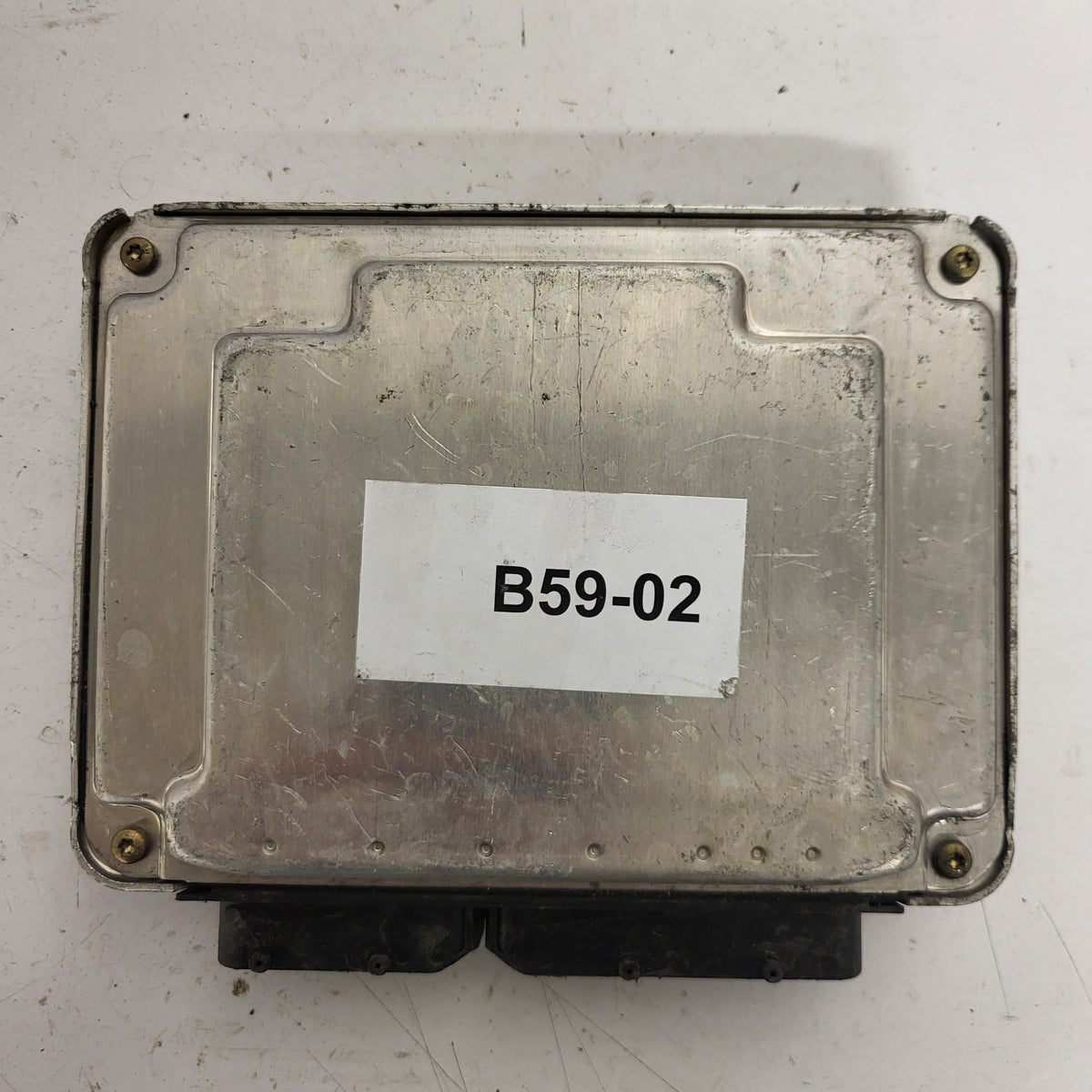 VW GOLF ECU / 038906019HJ / 0281010977 / EDC15P+ / BOSCH - B59-02 - 3