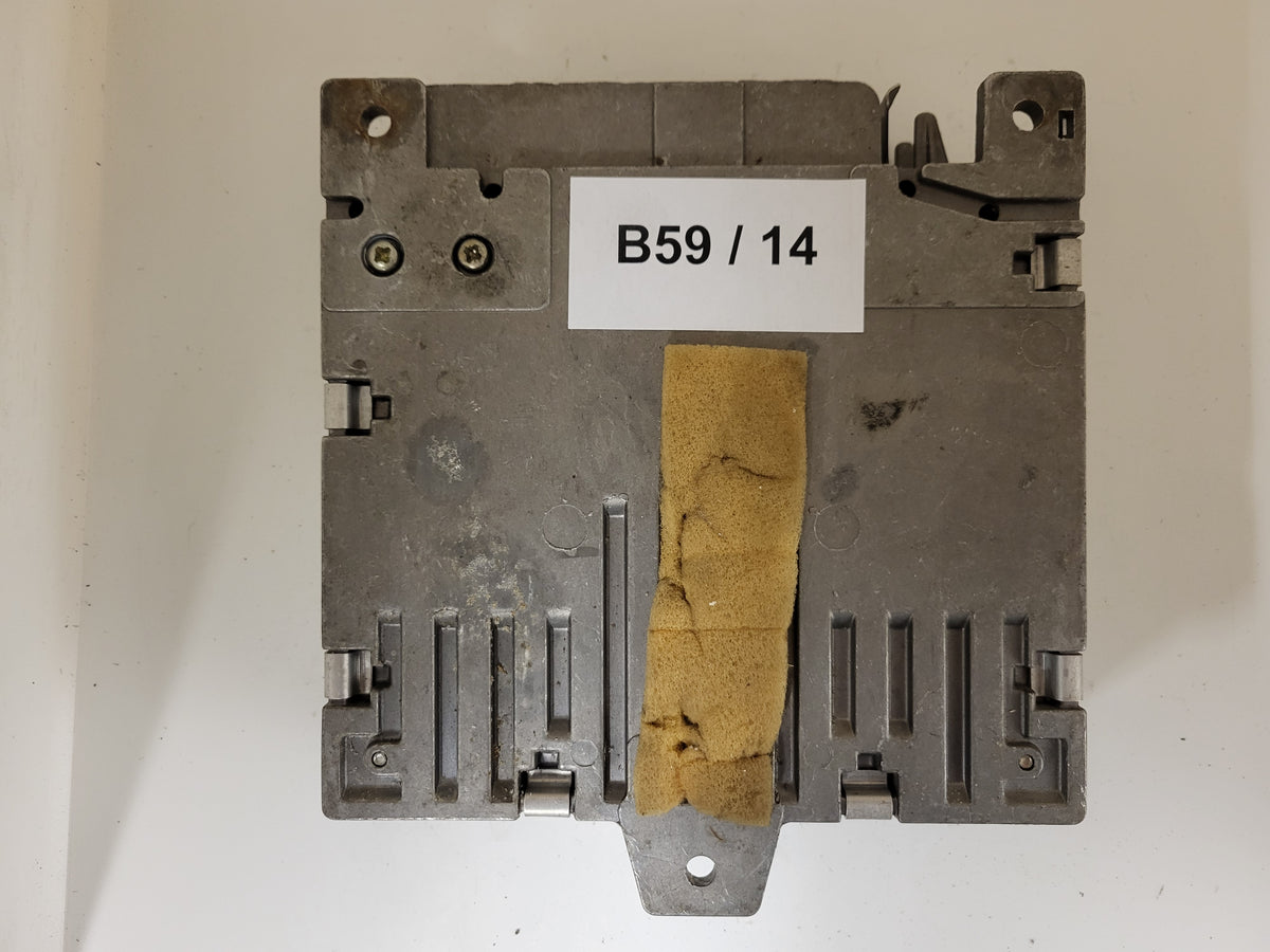 LANCIA THEMA ECU / 0280000370 / BOSCH - B59-14 - 3