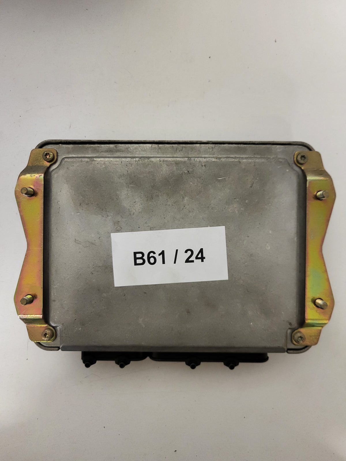CHRYSLER VOYAGER ECU / 0281001768 / P04686662AC / TED048916362 / BOSCH - B61-24 - 3