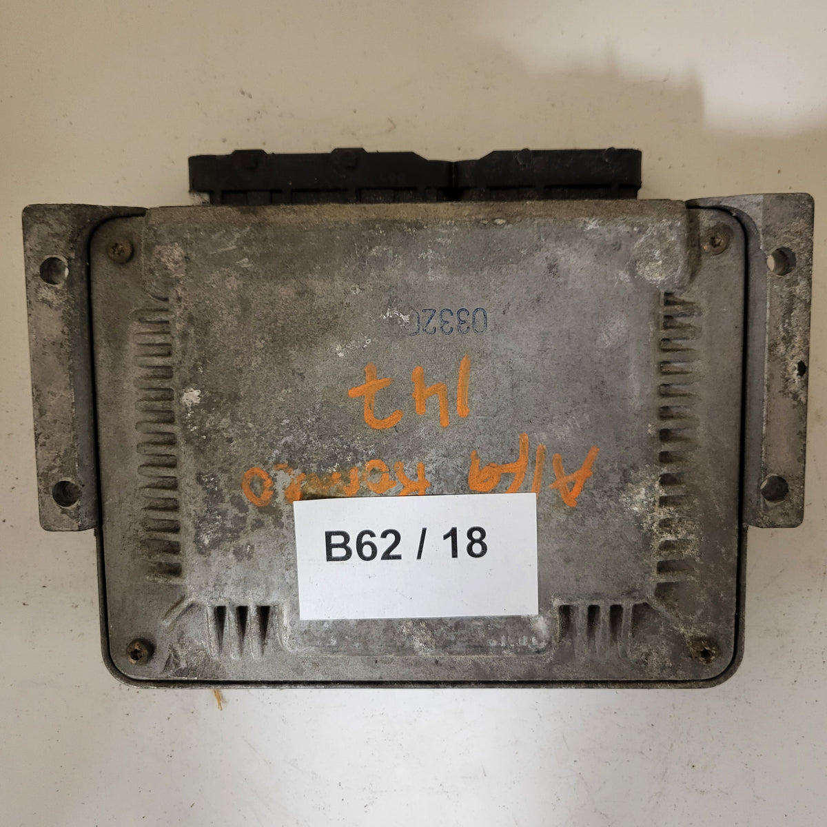 ALFA ROMEO 147 ECU / 0281010332 / 73501227 / 93741WAA / BOSCH - B62-18 - 3