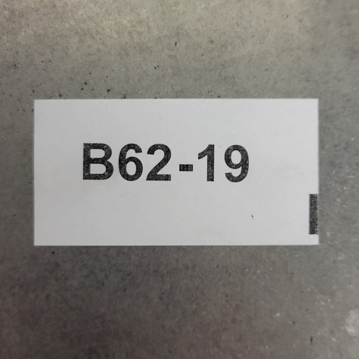 JEEP CHEROKEE KJ 2.8 ECU / 0281011279 / P56044299AD / TED214303150 / BOSCH - B62-19 - 3