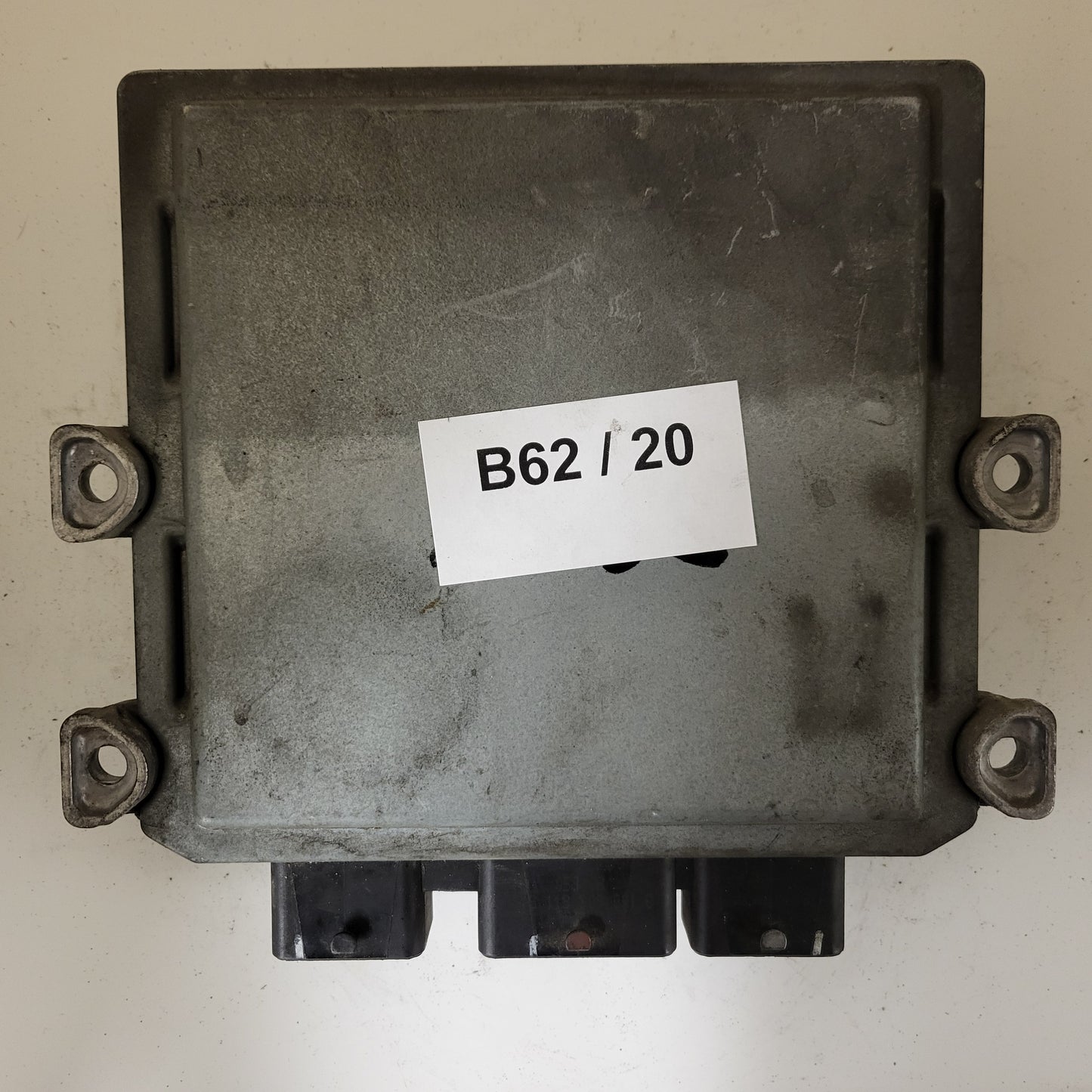 FORD FIESTA ECU / 7S61-12A650-EA / 5WS40632A-T / 7TTA / J38AC / SID804 / SIEMENS