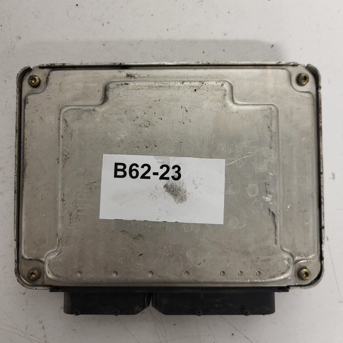 VW LUPO ECU / 045906019L / 0281010049 / BOSCH - B62-23 - 3