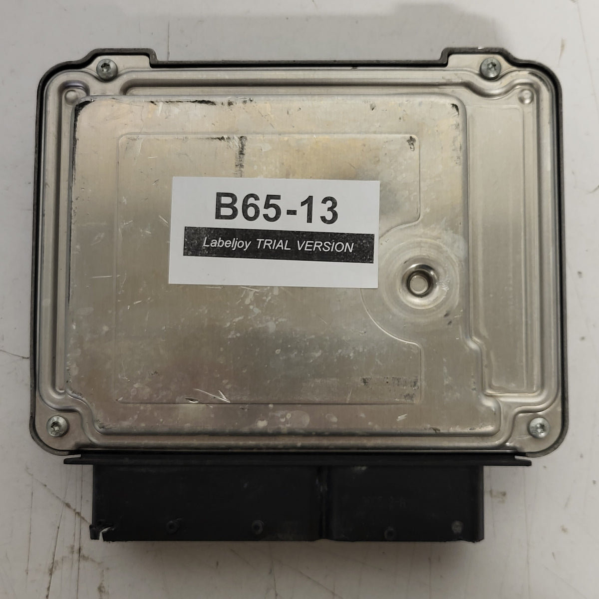 LANCIA MUSA FIAT IDEA ECU / 0281011556 / 55201425 / BOSCH - B65-13 - 3