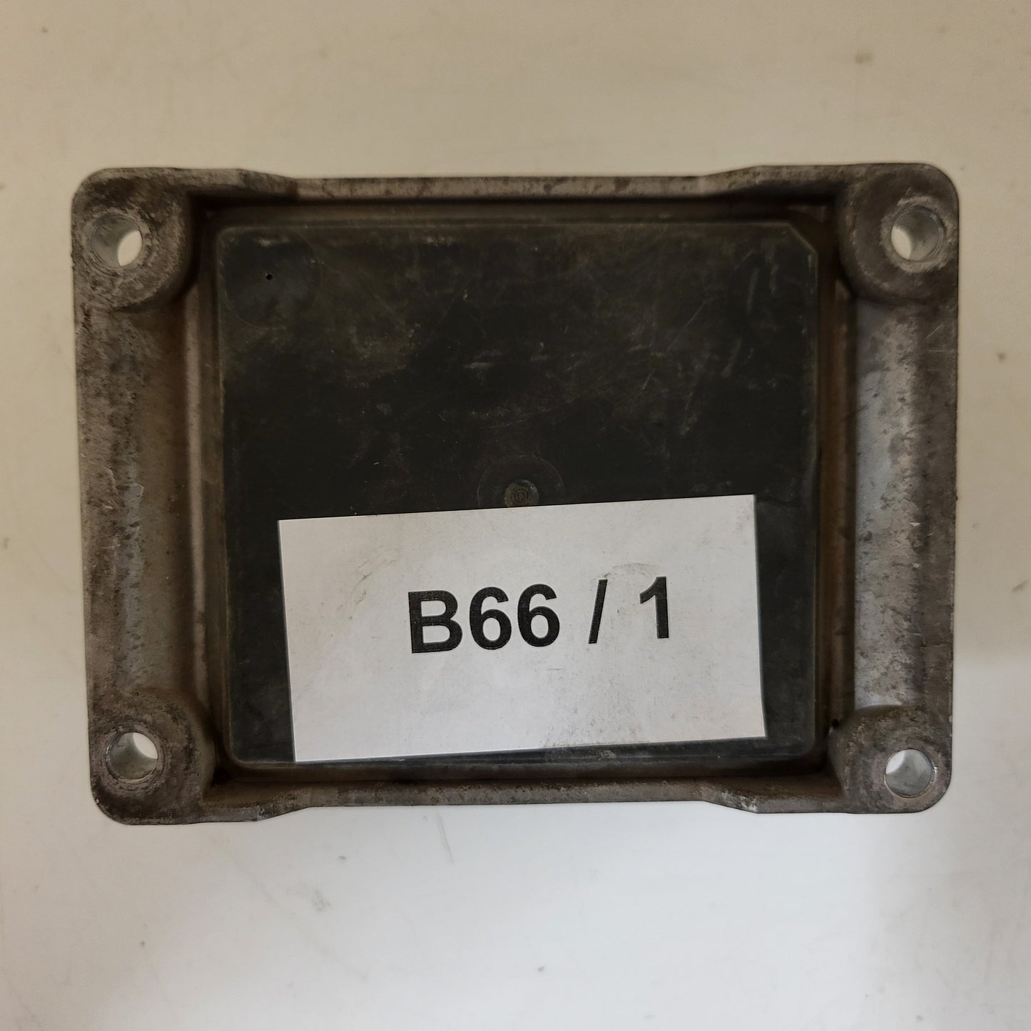 OPEL CORSA AGILA ECU / 0261207422 / 24456864 / AZ /