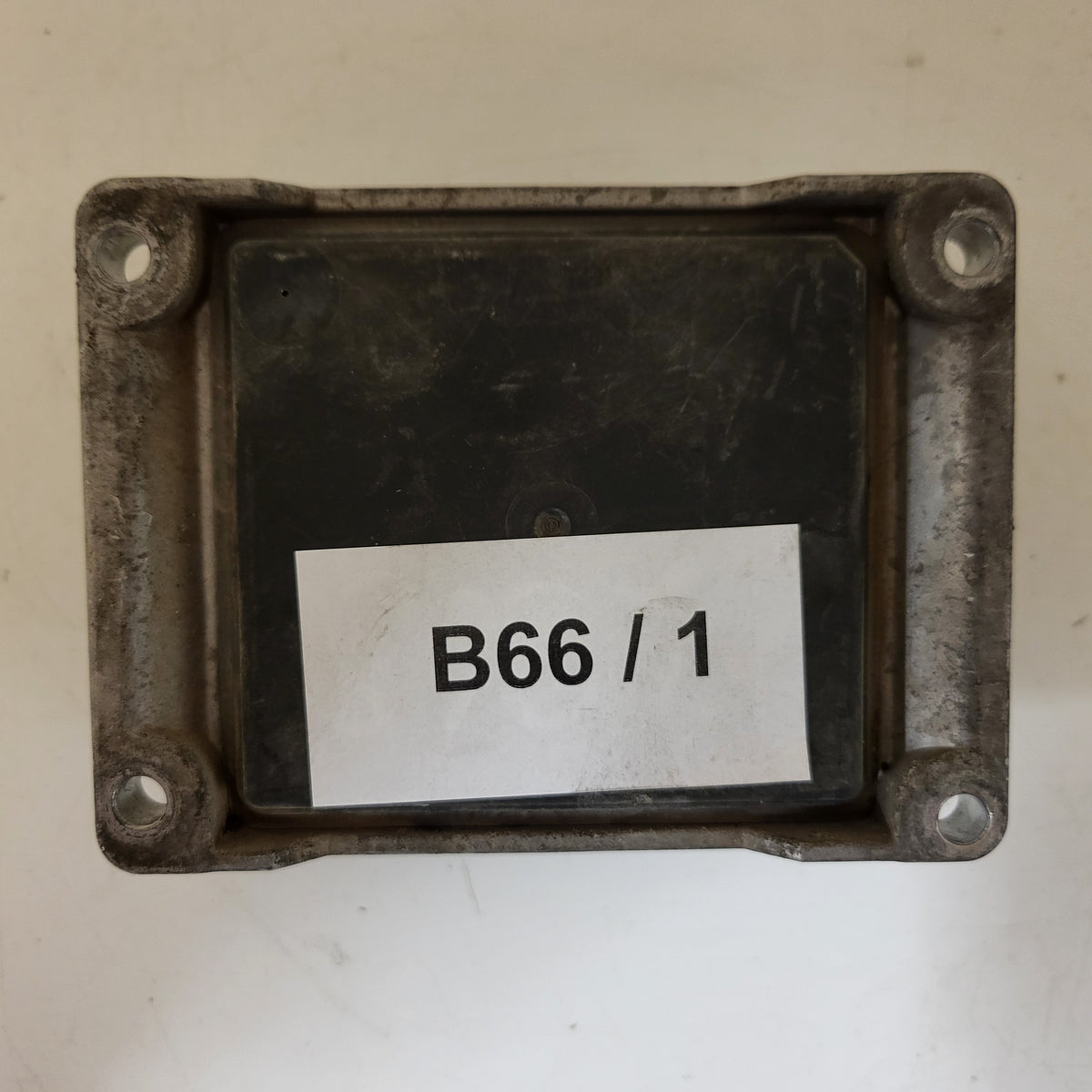 OPEL CORSA AGILA ECU / 0261207422 / 24456864 / AZ / - B66-01 - 3