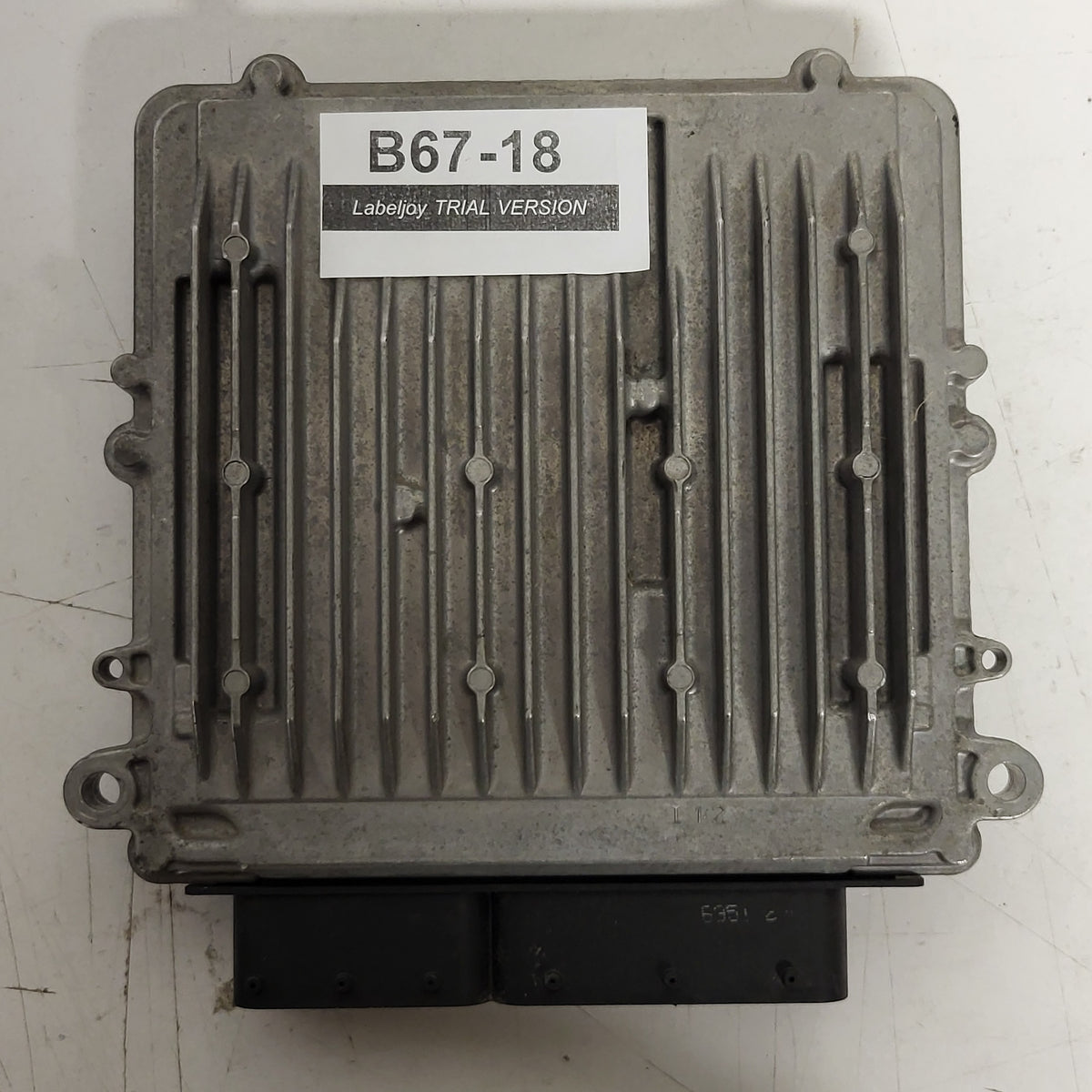 MERCEDES BENZ A B ECU / 0281018018 / A6409004900 / VR40.40 / OM640 / BOSCH - B67-18 - 3