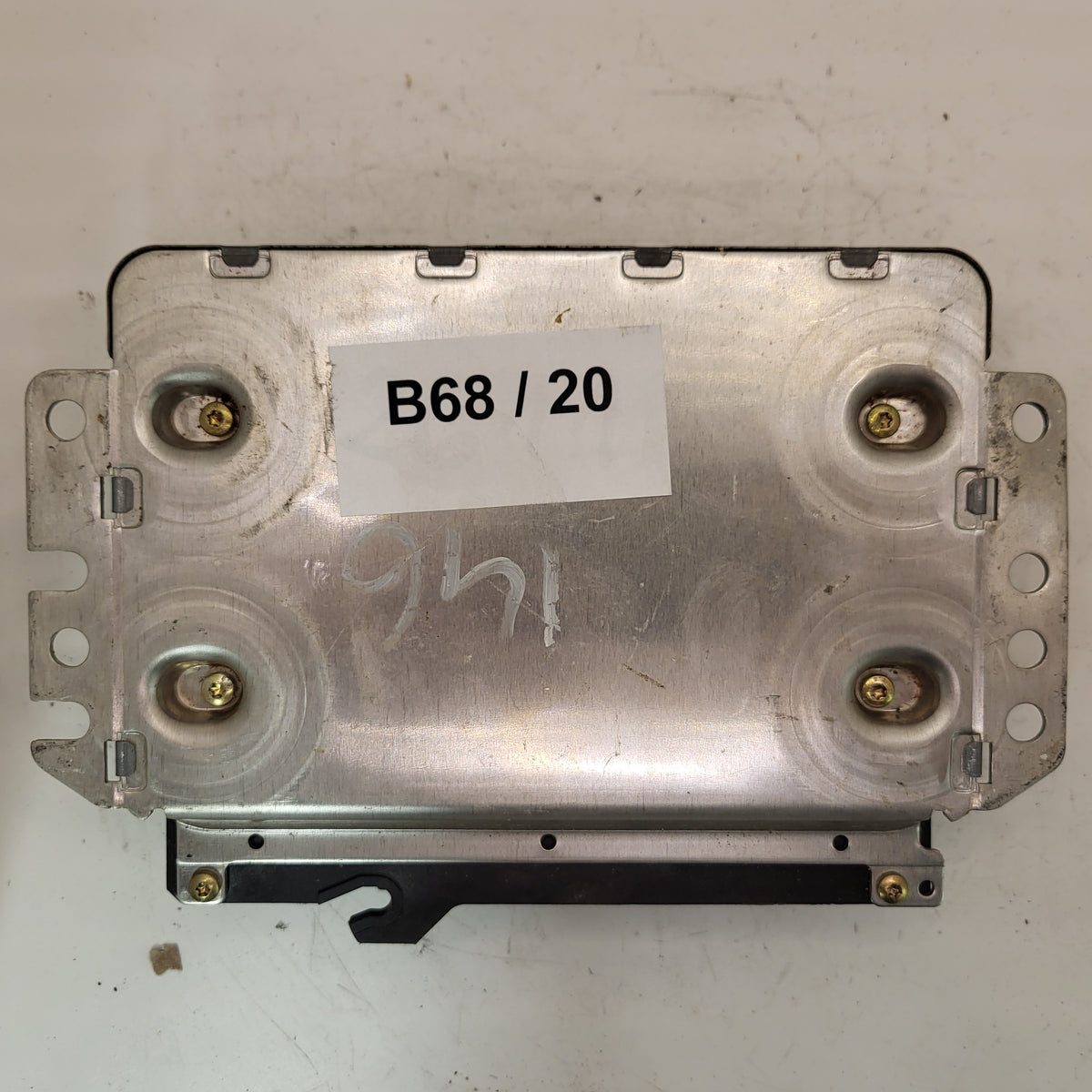 ALFA ROMEO 145 ECU / 0261204480 / 00464808240 / BOSCH - B68-20 - 3