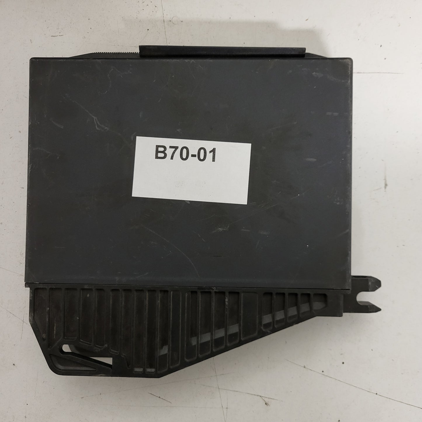 Mercedes W210 ECU / 2108203826 / 335626 /