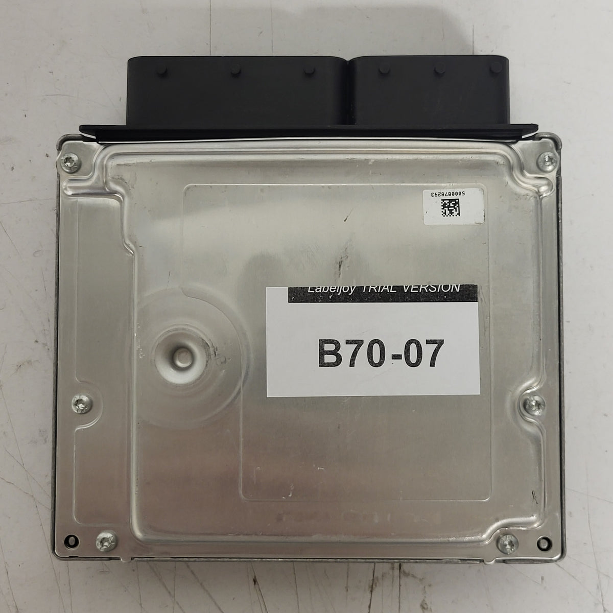 MERCEDES BENZ E W211 E320 3.2 CDI ECU / A6481504879 / 0281012673 / ED0084 CR3.43 - B70-07 - 3