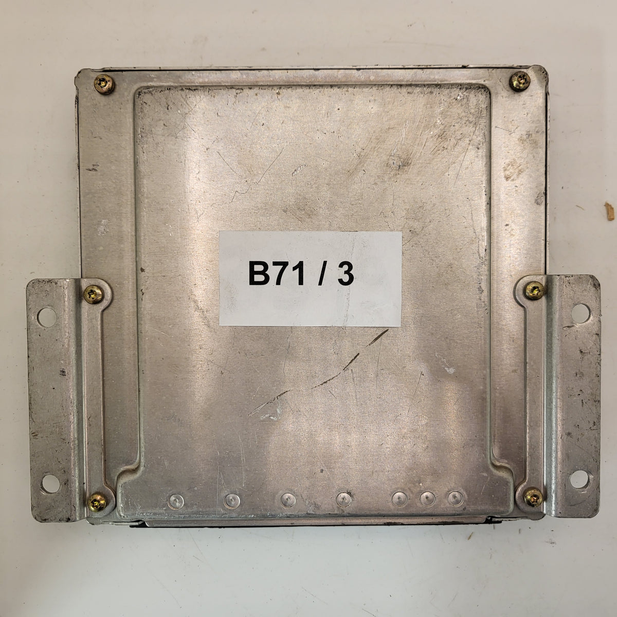 Fiat MULTIPLA ECU / 0281001879 / 46479993 / C414E186 / BOSCH - B71-03 - 3
