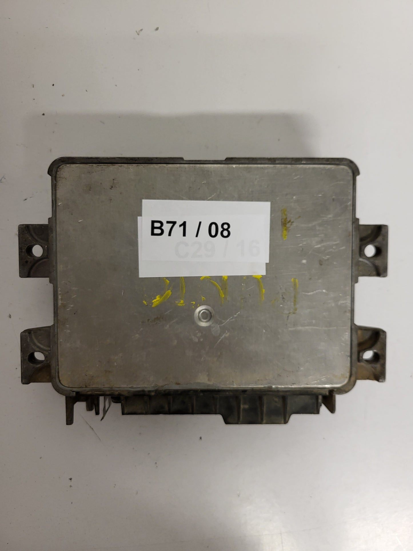 Fiat Punto 1.2 16V ECU / IAW18FD.5Z / 46531218 / 61600.404.00 / MAGNETI MARELLI