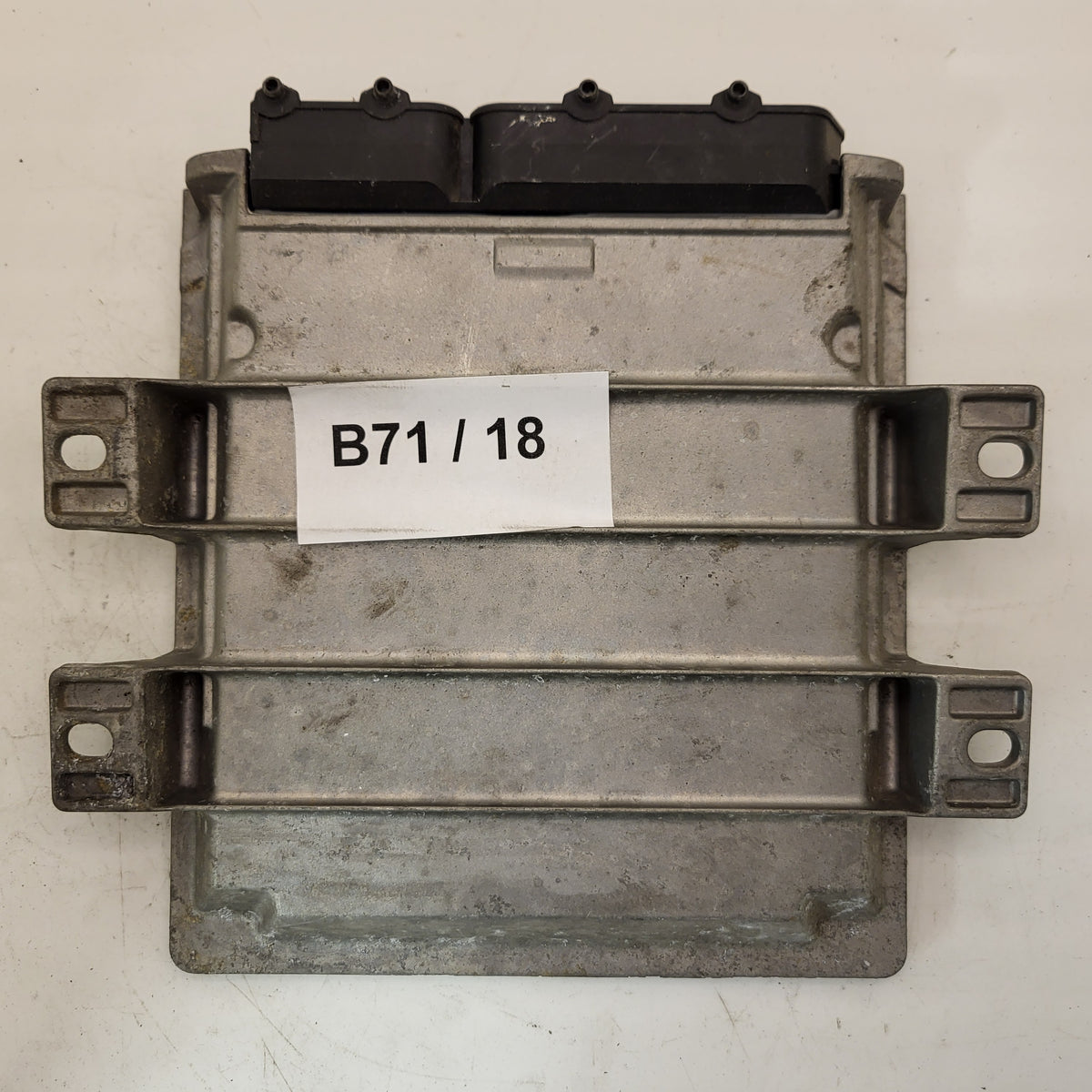 ROVER MG ZR 25 45 200 ECU / NNN100743 / YM - B71-18 - 3