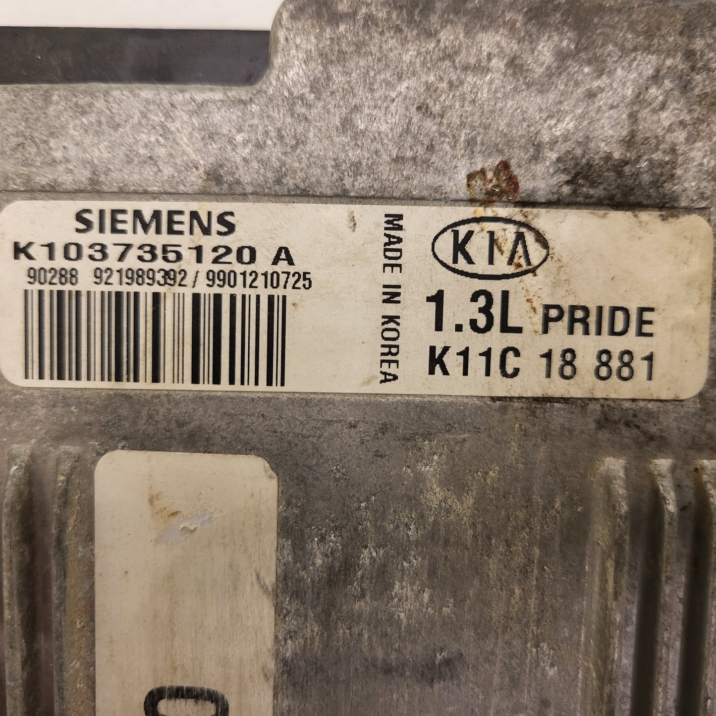 Kia Pride 1.3 ECU / K103735120 / K103735120A / K11C18881 / SIEMENS
