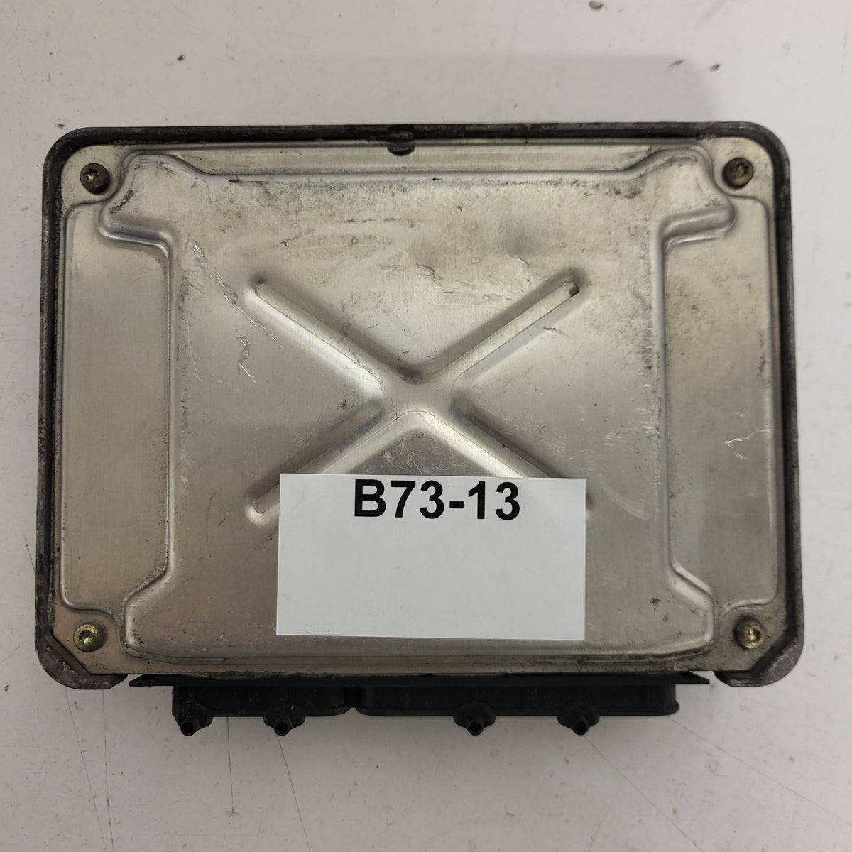 Fiat 600 ECU / IAW4AF.M7 / 73501877 / HW204 / MAGNETI MARELLI - B73-13 - 3